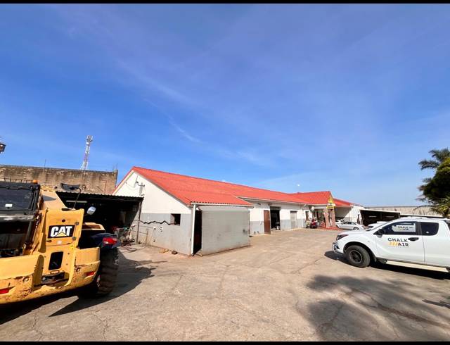 709M² OFFICE FOR SALE IN NORTH END